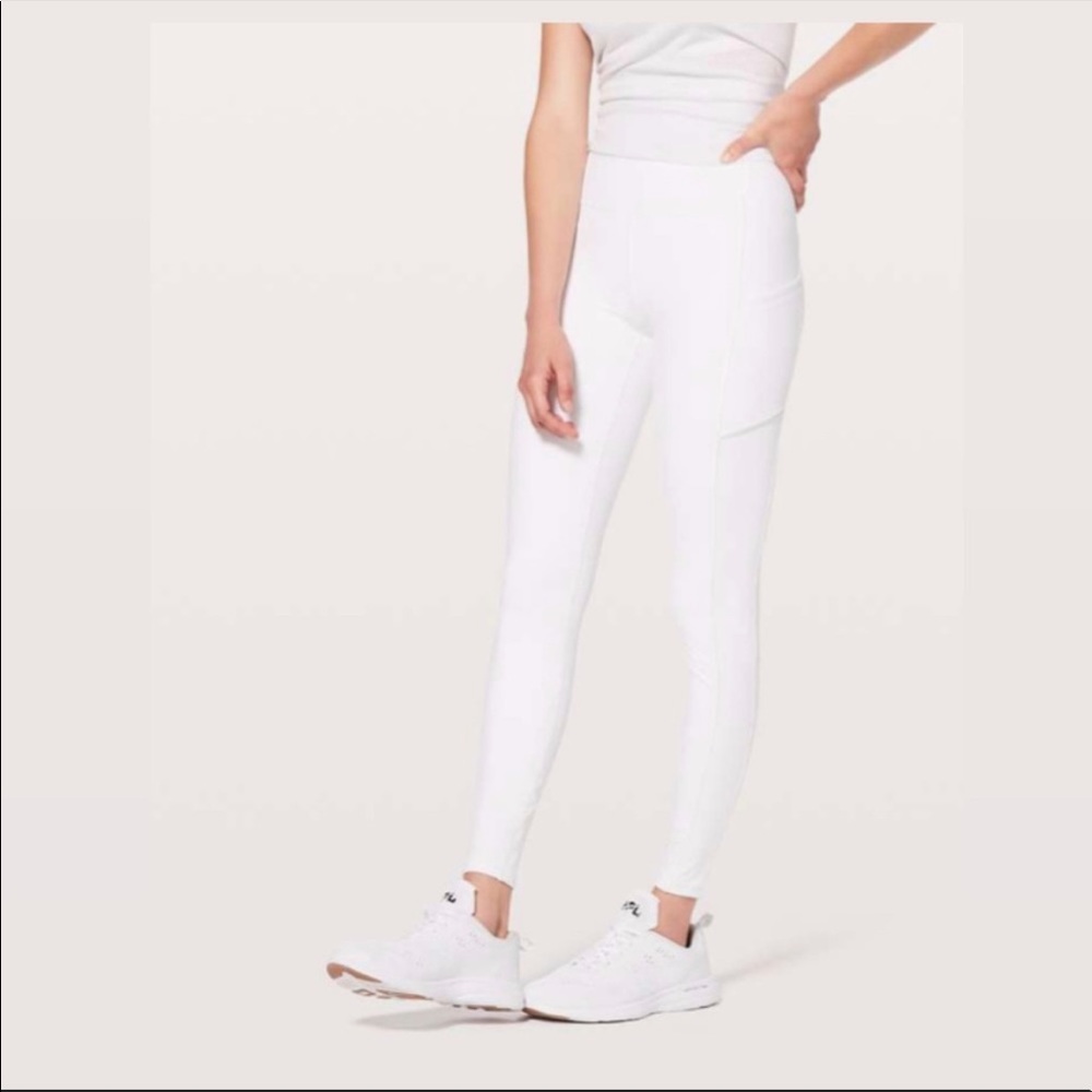 <NEW> Lululemon speed up tight 28”